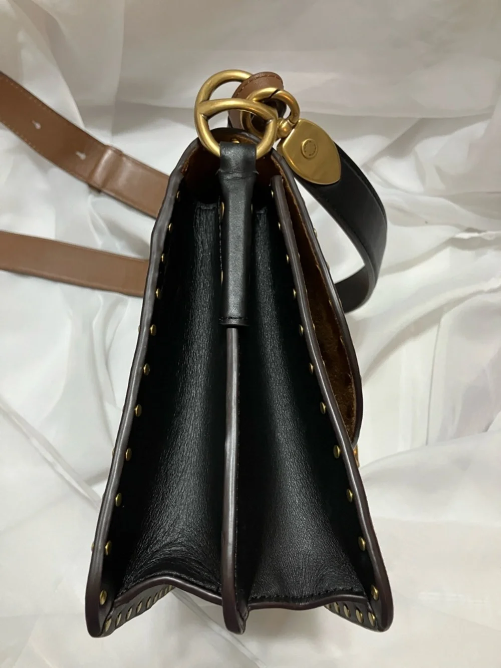 Beat Bag Colorblock Gold Rivets - Picture 3 of 11